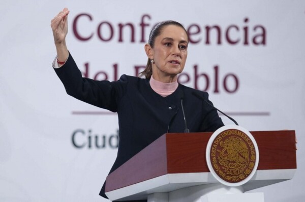 Sheinbaum Rejects US Sanctions Against Mexican Airlines