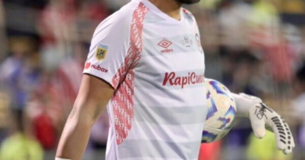 Вратарь "Эль Бичо" не вызван на решающий матч