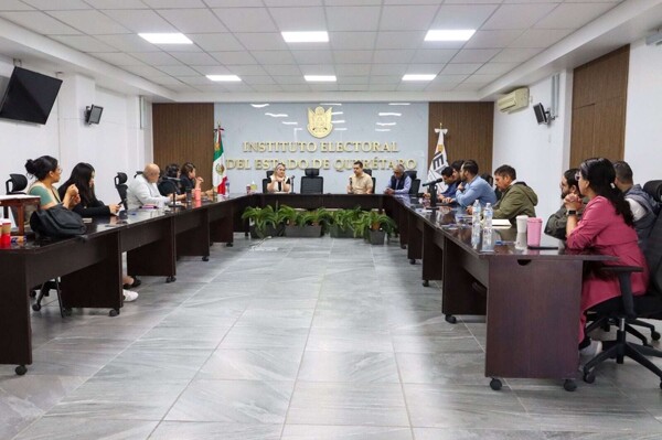 “世纪女性”协会通过财务报告以成为政党