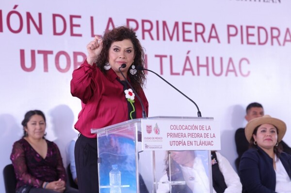 Mexico City Head Launches 'Utopias' Project in Tláhuac