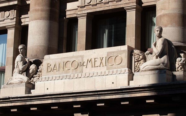 Банxico снова снижает процентную ставку на фоне падения инфляции