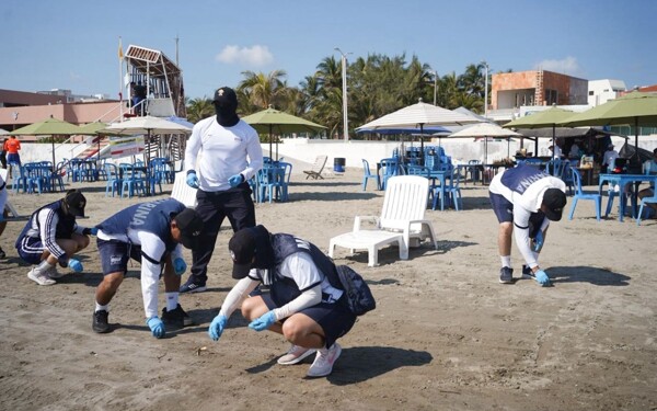 Mexico Allocates Funds for Fishermen and Oil Spill Response