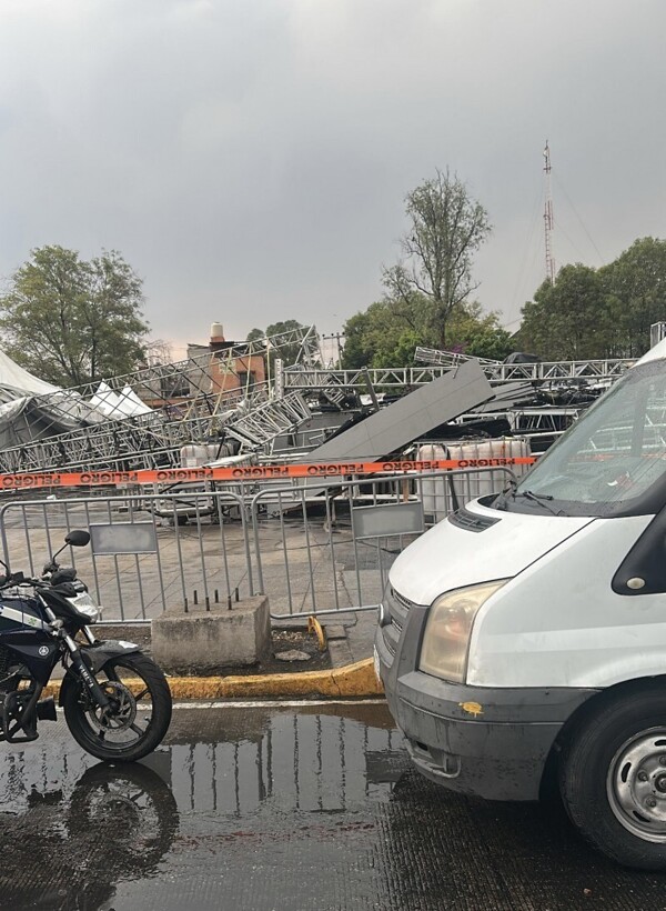 Collapse at Mother's Day Event in Mexico City