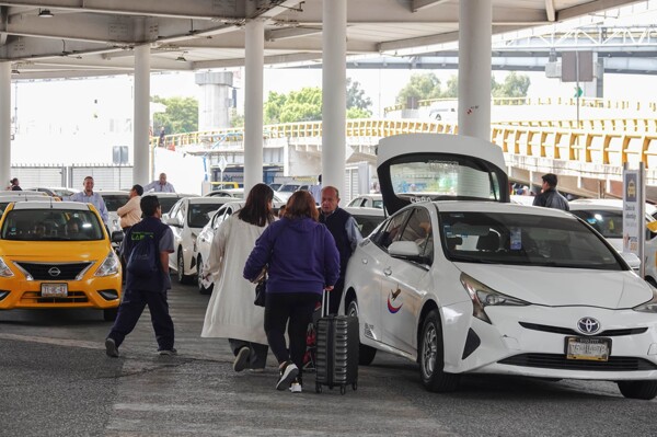 Mexico City Government Proposes Solution for Ride-Hailing at Airport