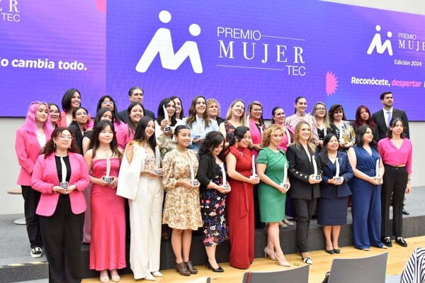 Premio Mujer Tec 2023: A Recognition of Women Leaders