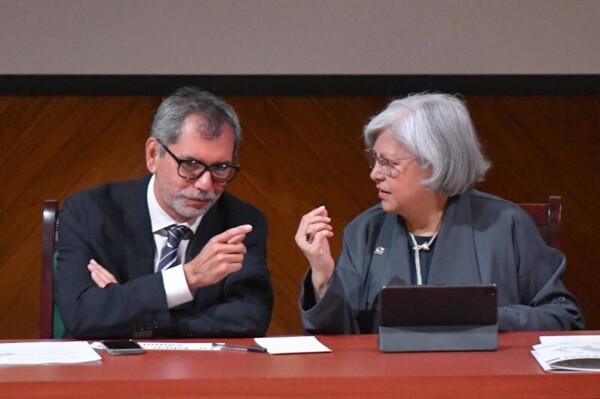 Бедность труда в Мексике снизилась, но остается на высоком уровне