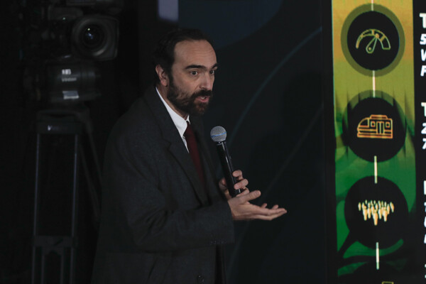 Мексика запустила поезд, соединяющий Мехико с Толукой