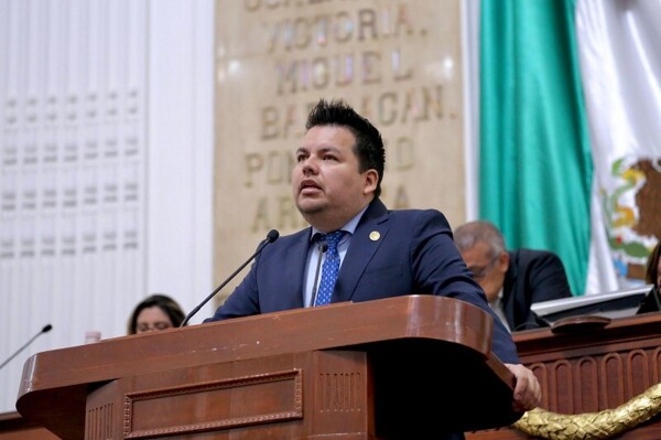 PAN 谴责墨西哥政府与犯罪组织的联系