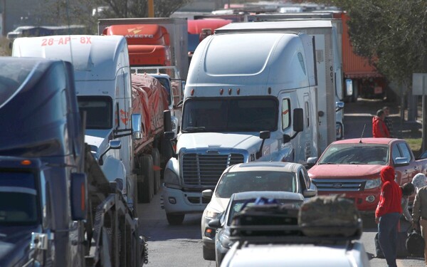 Переговоры между властями и крестьянами в Мексике провалились