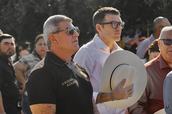 Conflicto Político en México: Lucha de Poder en MC