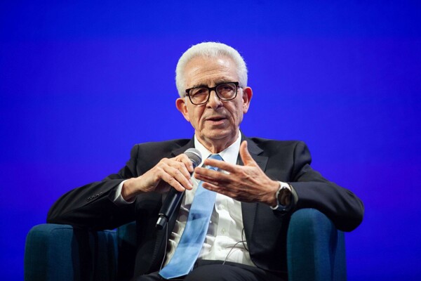 Zedillo Critiques Democratic Erosion in Mexico