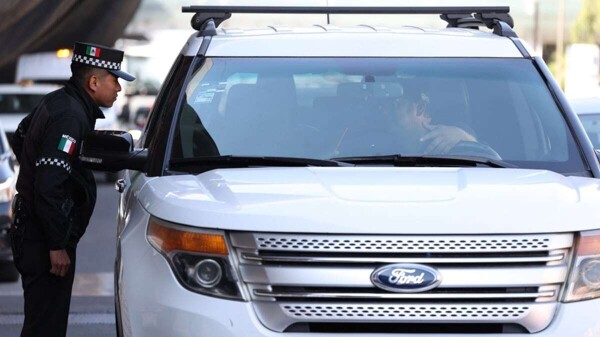 优步在墨西哥城机场为司机提供法律支持