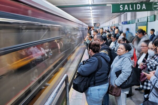 Jalisco Governor Cancels Public Transport Fare Hike