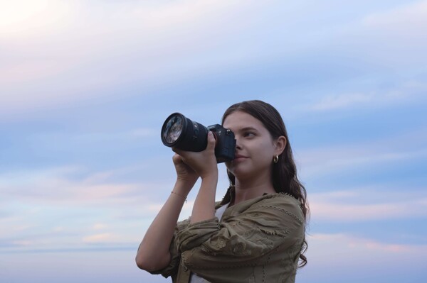 Sony Alpha 7 V Revolutionizes Photography with AI-Powered Features