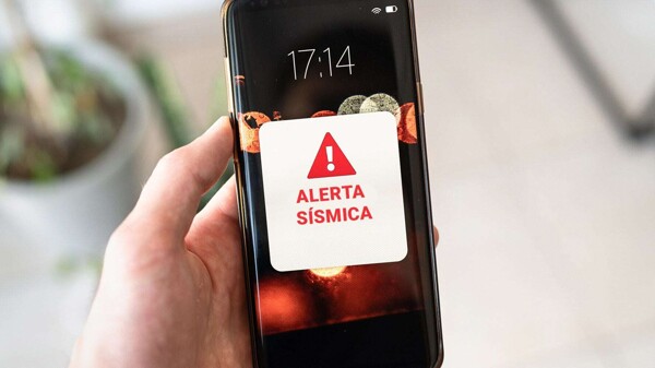 Первая сейсмическая тревога на мобильных телефонах в Мексике