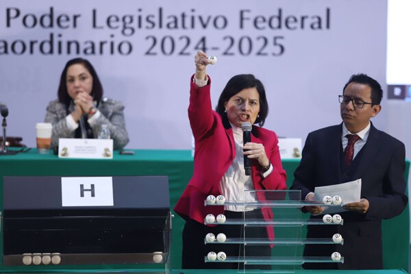 Controversy Surrounds Judicial Reform in Mexico City