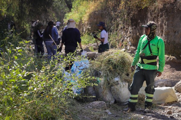 León's Cleanliness Campaign Engages Thousands