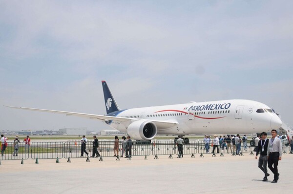 Пилоты Aeroméxico согласились на повышение зарплаты, забастовка предотвращена