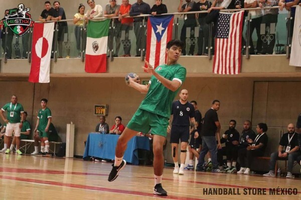 Pascual Maya Selected for International Handball Camp