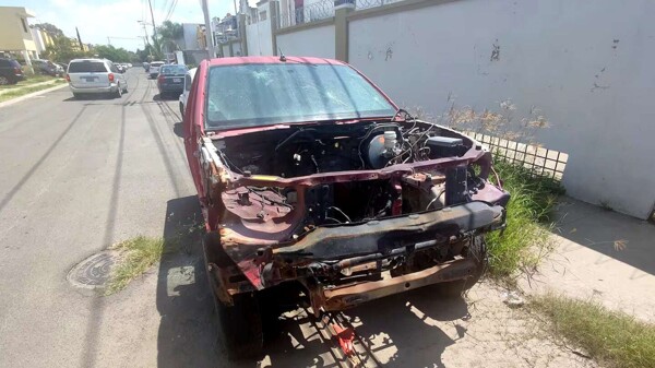 Программа по эвакуации брошенных автомобилей в Керетаро