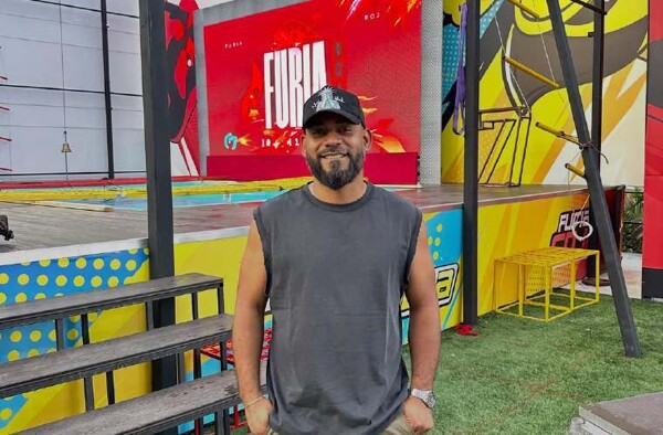 Calle 7 Presenter Calls for End to Debates on Afro Hairstyles in Schools