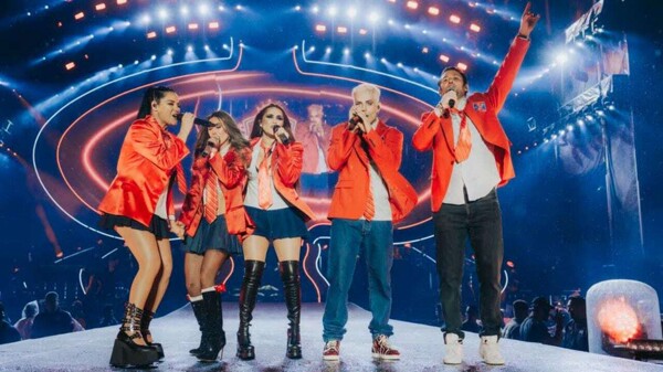 RBD Отмечает 20 Лет На Фоне Скандала