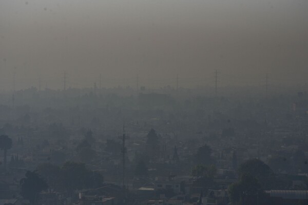 Mexican Authorities Call to Avoid Fireworks for Christmas