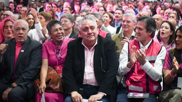 “Somos México”将继续其政党注册进程