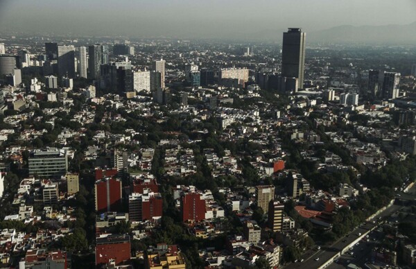 Fitch confirma la calificación de México