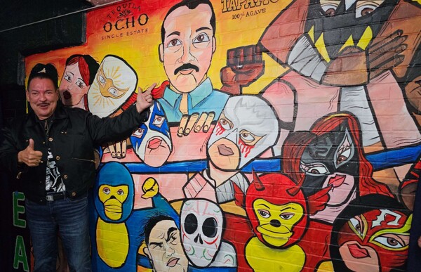 Julio Preciado Unveils Mural in Guadalajara