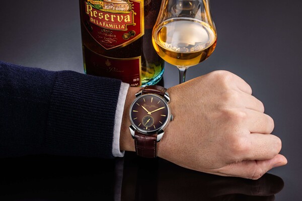 Cuervo y Sobrinos демонстрирует традицию на AHM