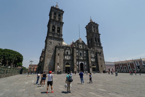 普埃布拉为圣周游客潮做准备