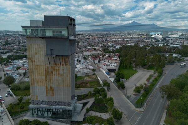 Puebla's Government Addresses Cable Car Maintenance Issues