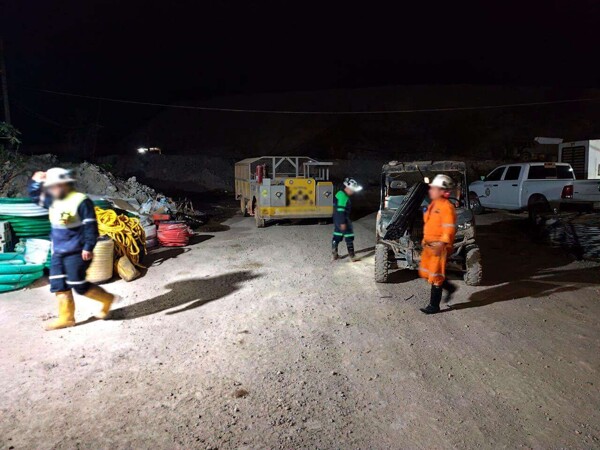 Количество найденных мертвых шахтеров в Мексике достигло девяти